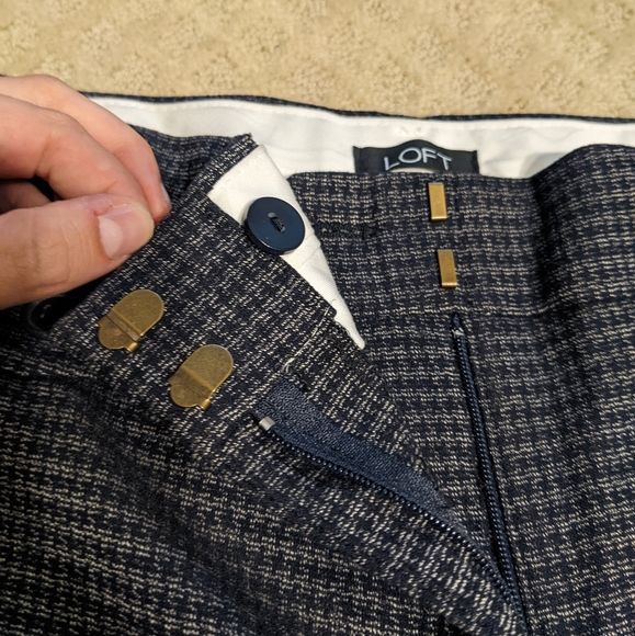 Loft Wide Leg Patterned Trousers - Picture 4 of 8